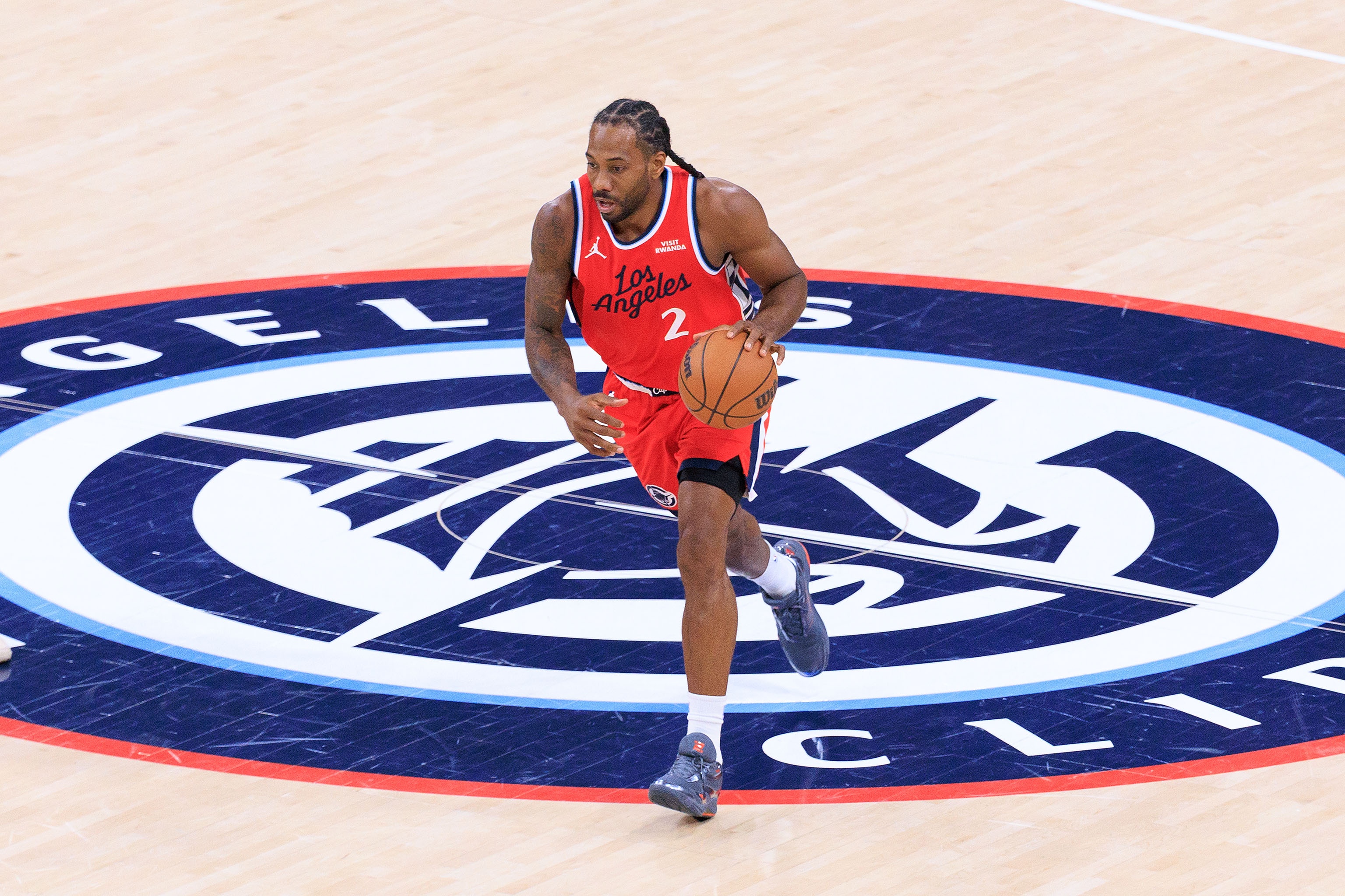 下载开云-机器人稳！伦纳德个人生涯连续第55次砍20+ 继续刷新生涯纪录